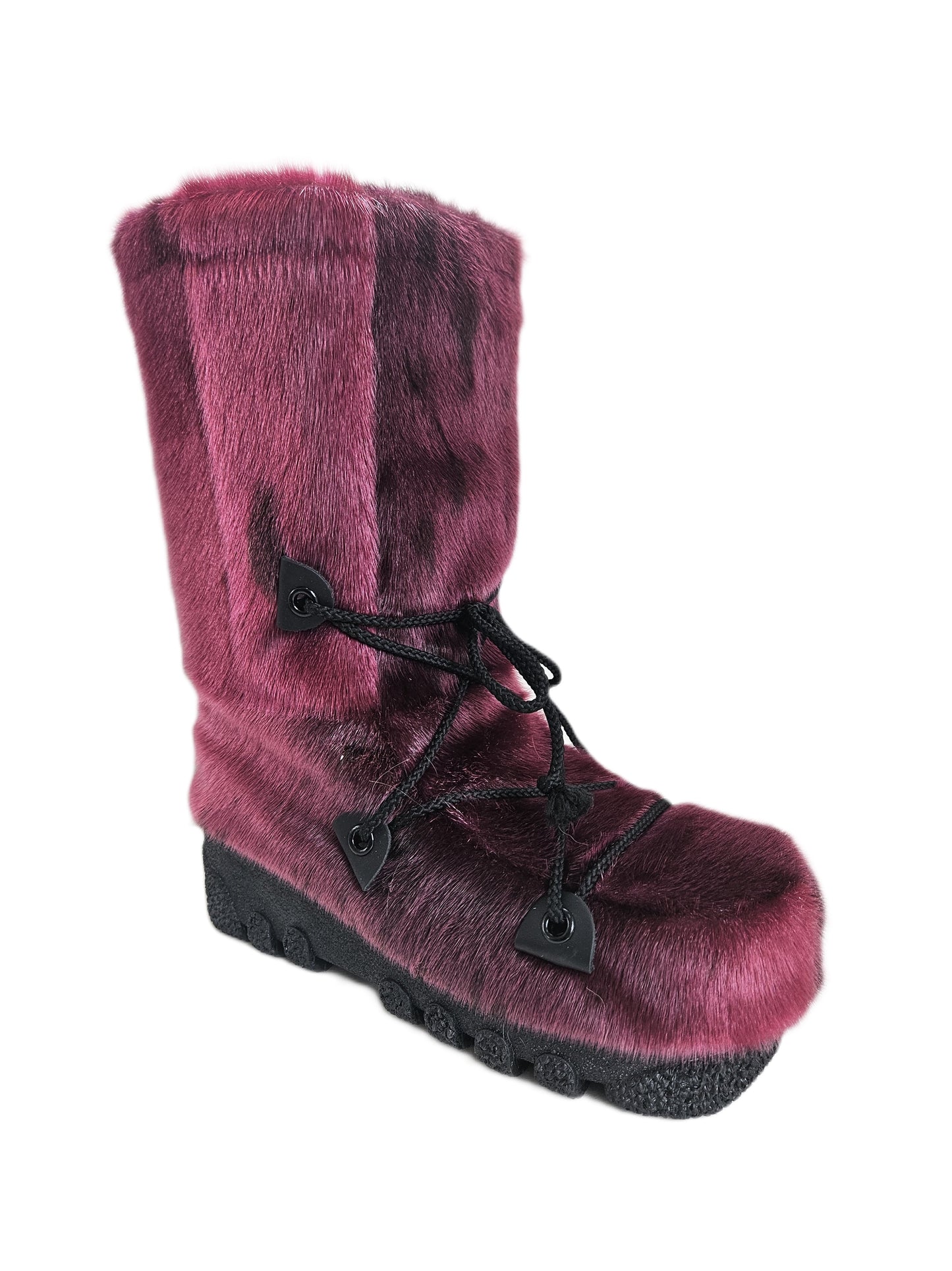 Nakiuk Seal Fuschia Women