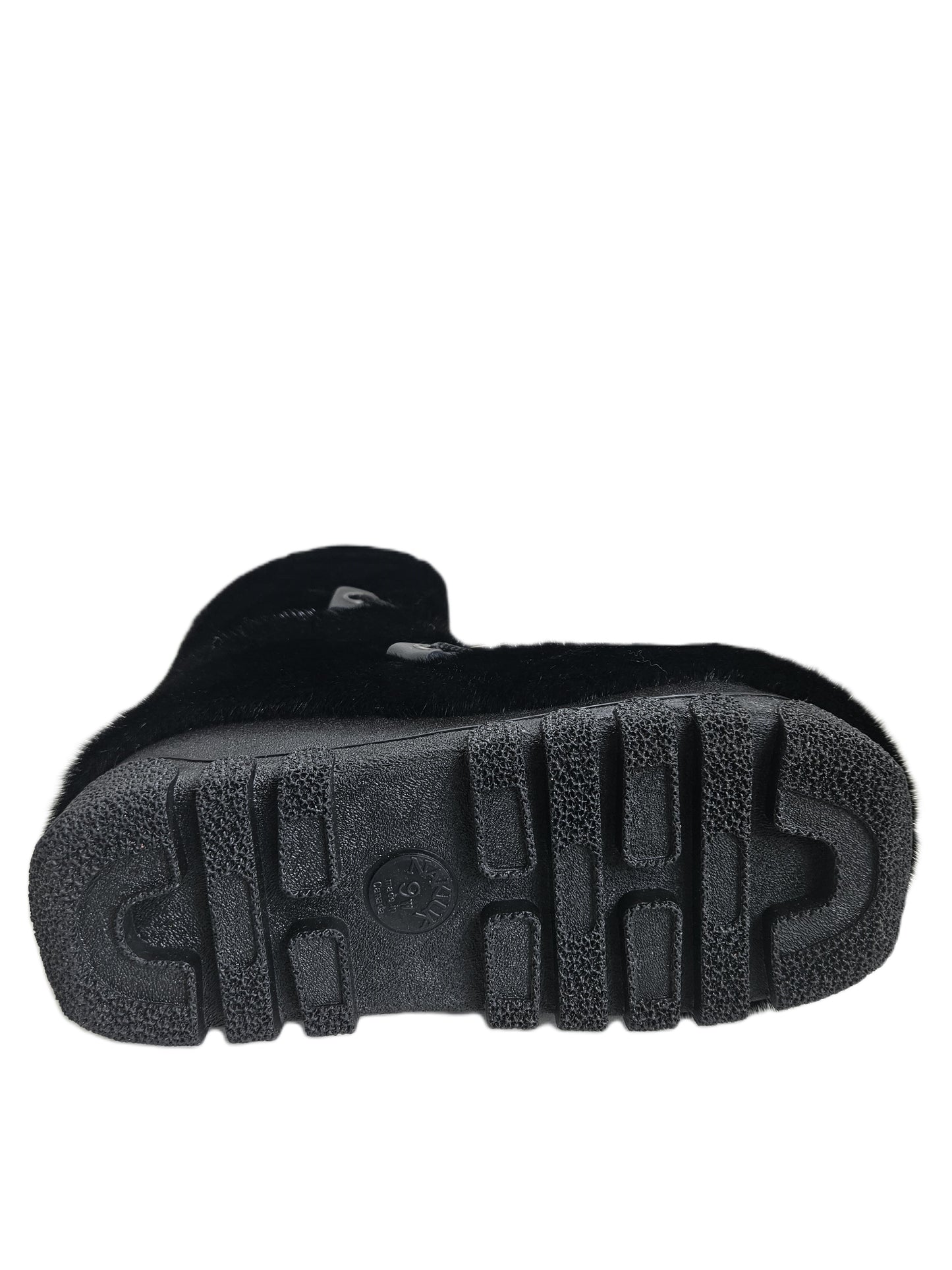 Nakiuk Seal Black Women